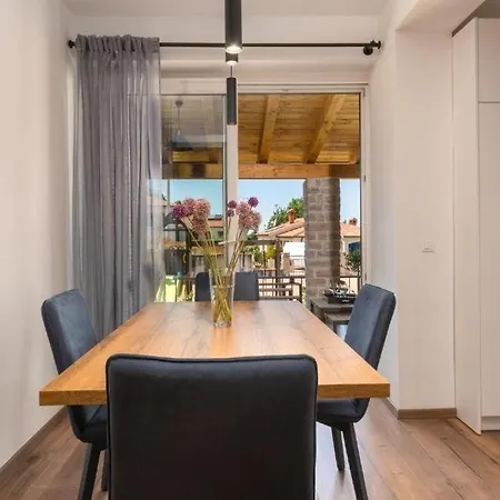 Apartmán For Families With Children Cancini, - 24930